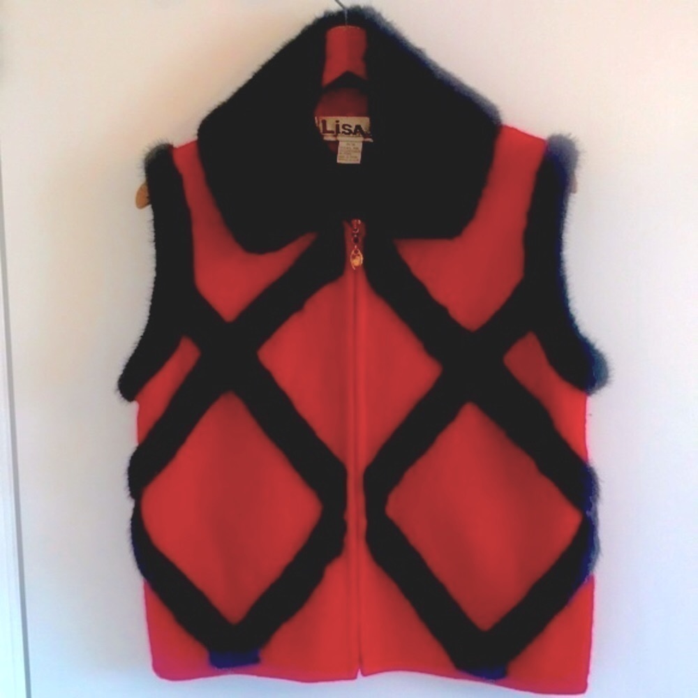 Red & Black  Faux Fur trimmed  tomato Red & Black Wool Vest Size Medium